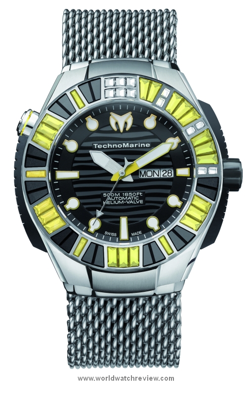 Technomarine BlackReef Ti Ultimate Automatic wrist watch in titanium (front view)
