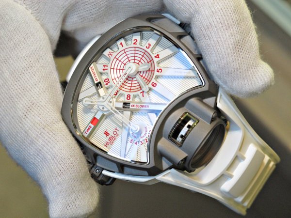 Hublot King Power Cathedral Gong Tourbillon Minute Repeater & La Cle du Temps Marcus Watches Hands-On Hands-On 